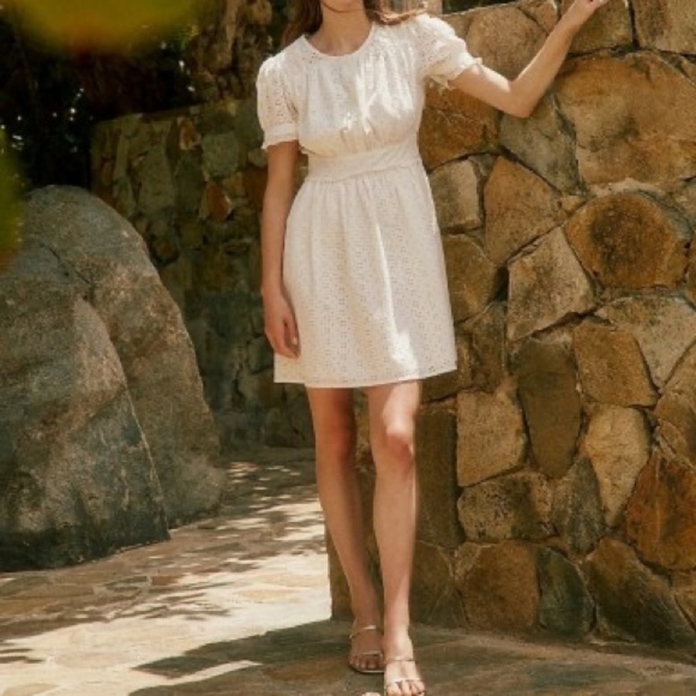 J Crew short sleeve Button-front eyelet mini dress with lace ruffle in ivory